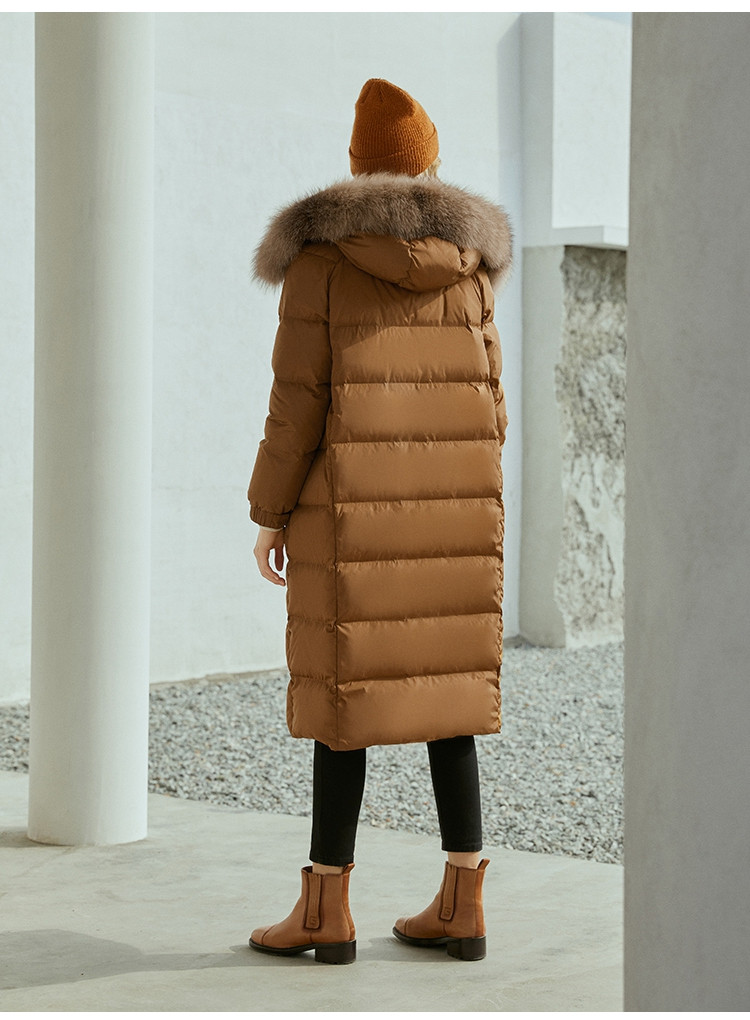 哥弟girdear 暖绒廓形纯色落肩长款连帽厚羽绒服女 卡其 m