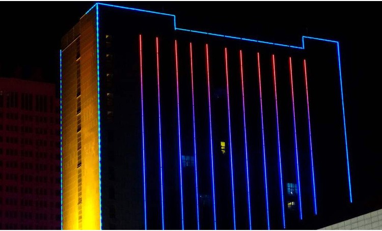 变色灯条线槽跑马流水灯带户外工程亮化防水7色单色rgb客厅吊顶灯带