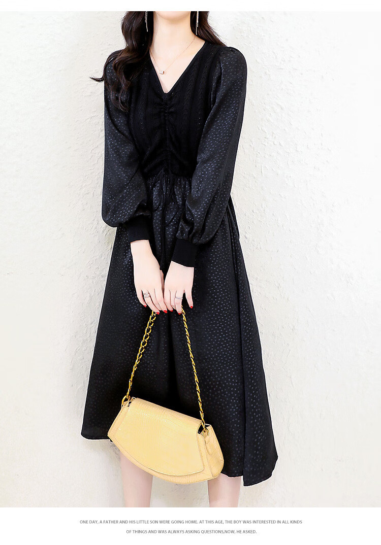 村上春csspring 【收腰拼接】春季长袖连衣裙女春秋假两件打底针织v领