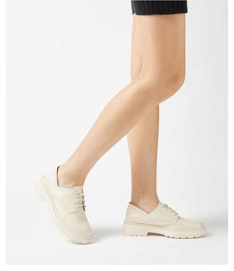 法国码3233343536373839404142女鞋尺码表适用场景:休闲图案:纯色鞋头