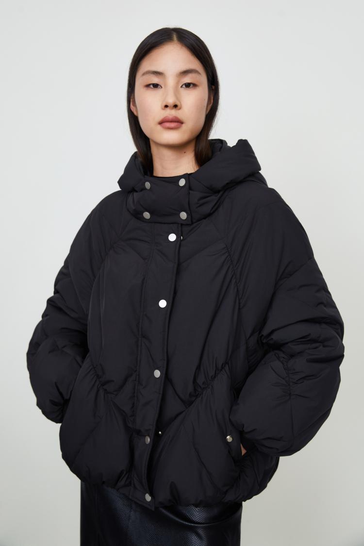 urban revivo ur时尚帽领宽松厚款羽绒服外套wh48s1kx2000 正黑 m