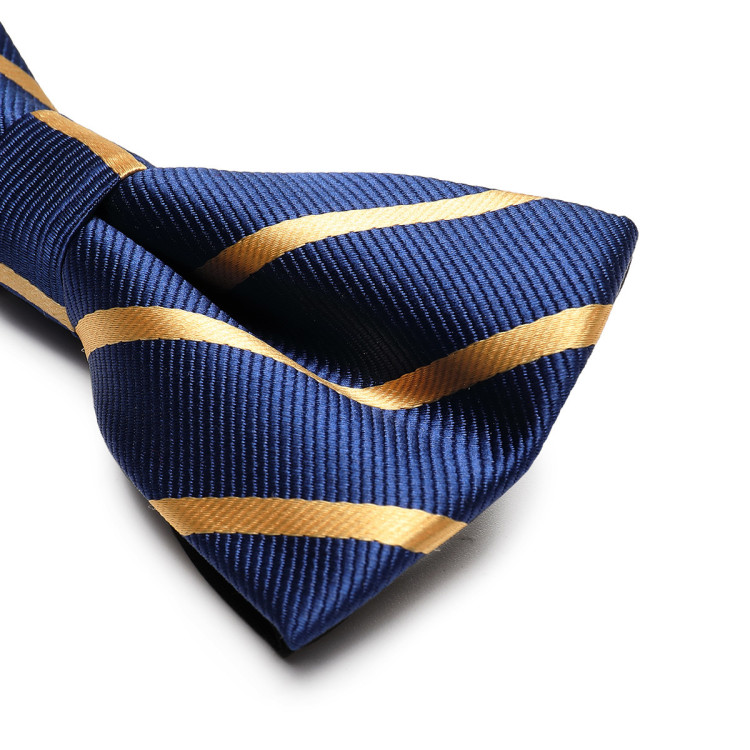 广东   适用季节:   夏,春,冬,秋   图案:   条纹   款式:   宽形领带