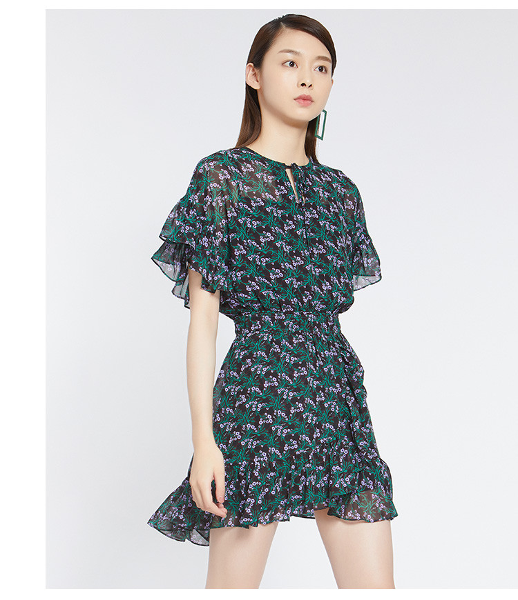 basic house basic house/百家好系带领收腰荷叶边碎花连衣裙 深酒