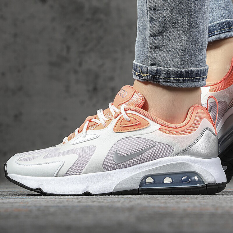 耐克nike 新款air max 200女子轻便透气气垫缓震运动鞋休闲鞋 白色