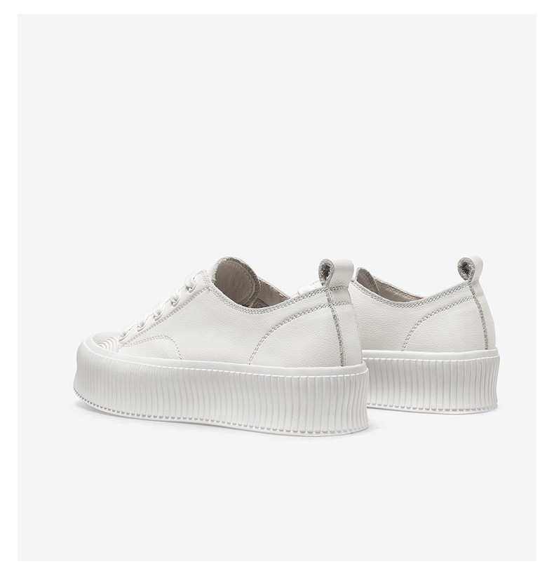 百思图2021秋季新款青春活力简约休闲厚底小白鞋女休闲鞋id616cm1米