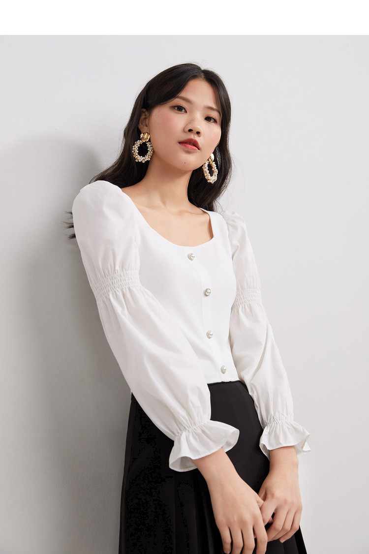 红袖hopeshow 2021春夏新款女装气质方领拼接藕节袖珍珠单排扣翻领