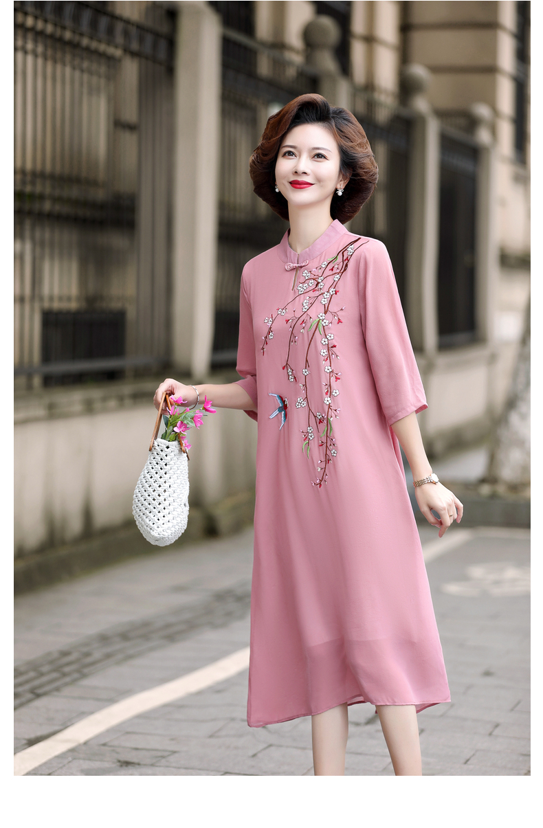 宝莲朵妈妈装洋气中年妇女夏装连衣裙夏季中老年人女装衣服气质大码