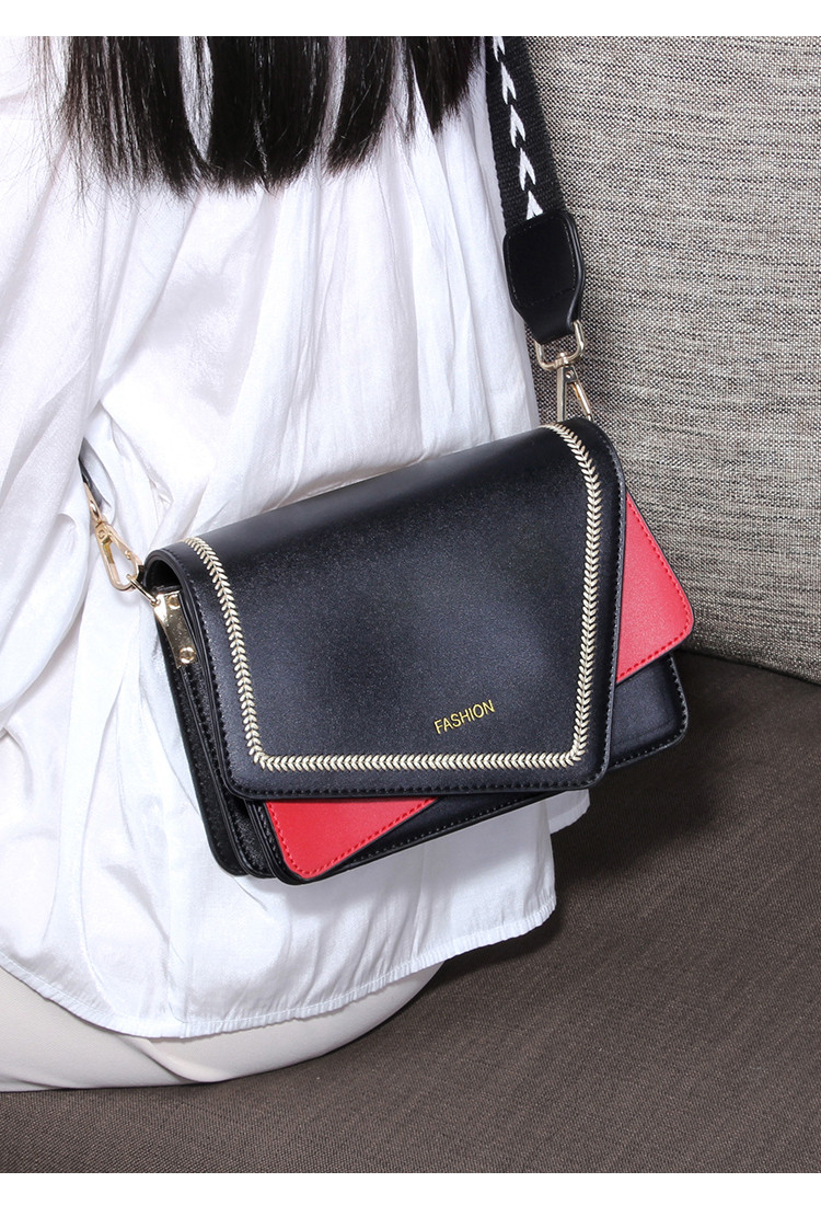 堡狮龙bossini包包女斜挎包小百搭小方包宽肩带手机包女士包小包包单