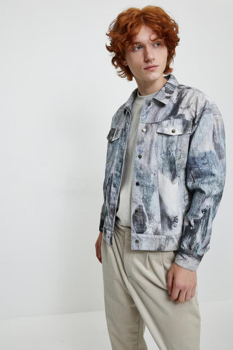 urban revivo ur男装时尚薄款棉质渐变牛仔夹克外套mf01s1en2000 浅黑