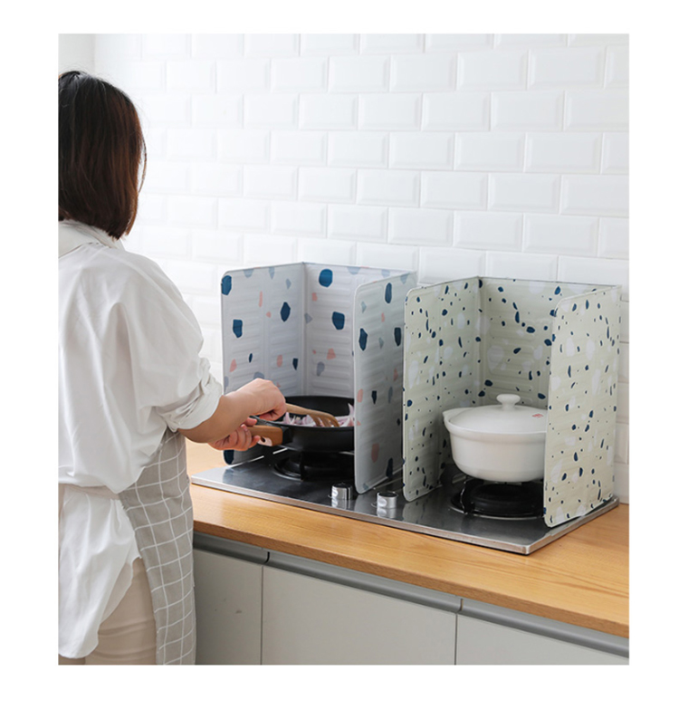 喜虹2个装家用灶台挡油板耐高温加厚隔热板厨房煤气灶炒菜防油板可