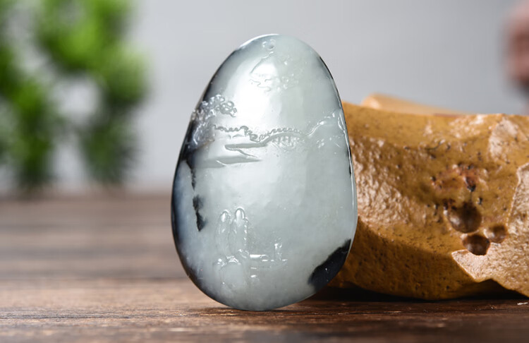 【孤品】 千尺山 新疆和田玉黑皮籽料山水风景挂件吊坠 玉石玉坠玉佩