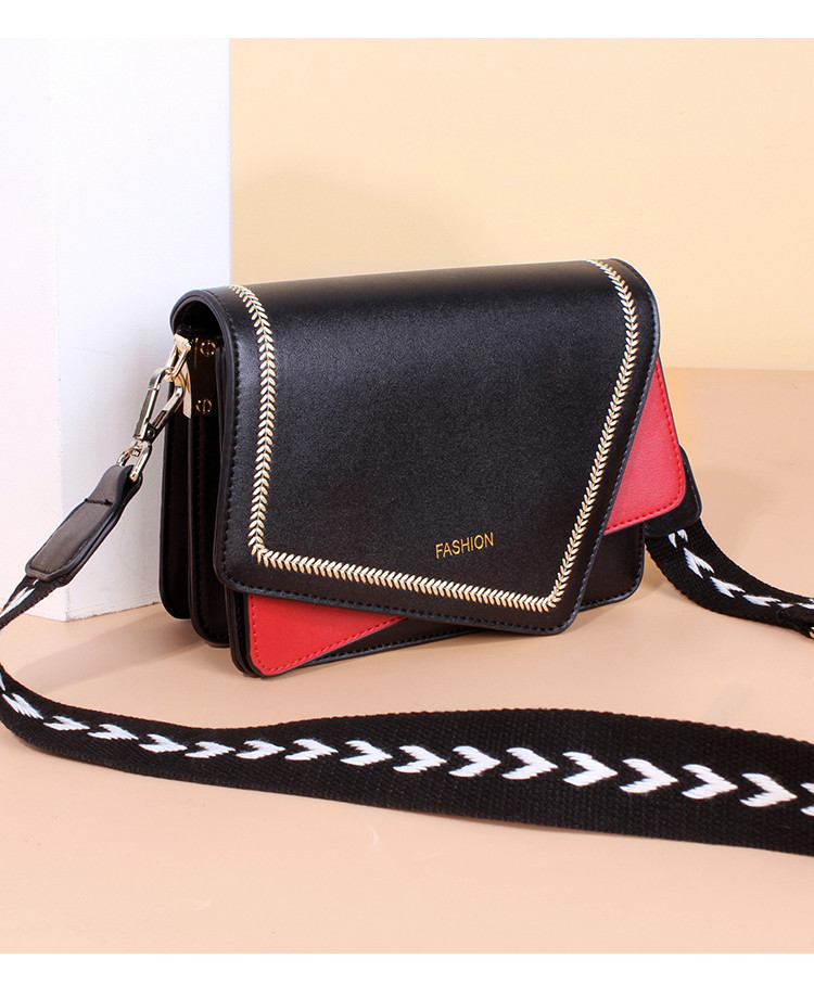 堡狮龙bossini包包女斜挎包小百搭小方包宽肩带手机包女士包小包包单