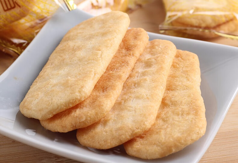 旺旺仙贝520g 旺旺仙贝雪饼香脆大米饼膨化休闲零食品 饼干糕点 经典