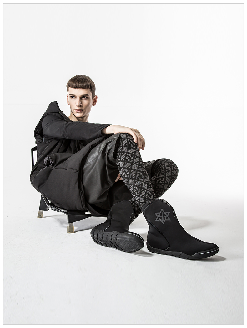 诺凡希 冬季新款雪地靴男士中筒时尚加绒保暖防滑男靴个性潮 太空黑