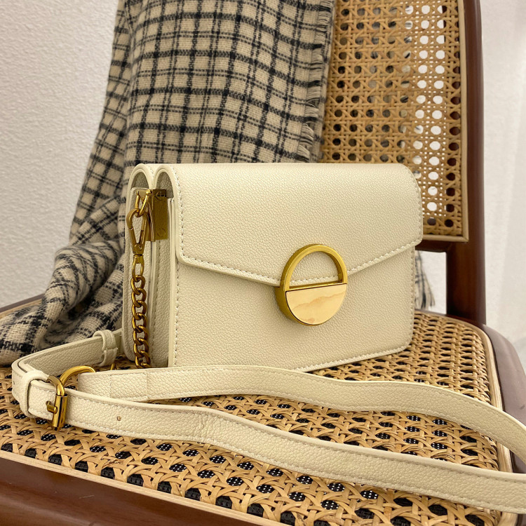 堡狮龙bossini女式斜挎包链条包包斜挎包女时尚简约女式手机包单肩包