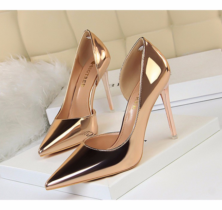 bitree高跟鞋夏细跟性感高跟10cm侧空漆皮单鞋凉鞋尖头浅口职业大码