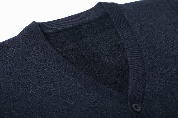 Hengyuanxiang Men's Knitted Cardigan Jacket Autumn Winter Middle-aged Solid Color Long Sleeve V-neck Button Sweater Light Camel L 2