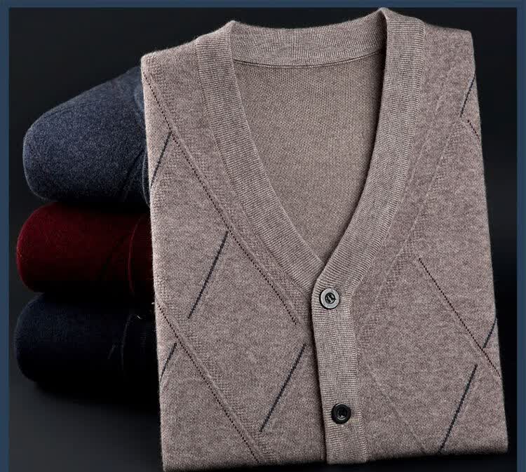 Hengyuanxiang Men's Knitted V-Neck Cardigan Loose Casual Knit Base Shirt for Middle-aged and Elderly Dad Wear Camel L 14