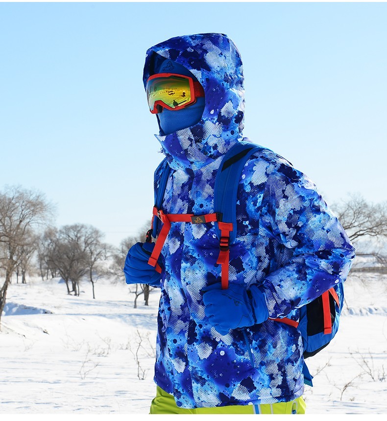 伯希和户外滑雪服女 秋冬登山防风防寒保暖加厚多彩印花