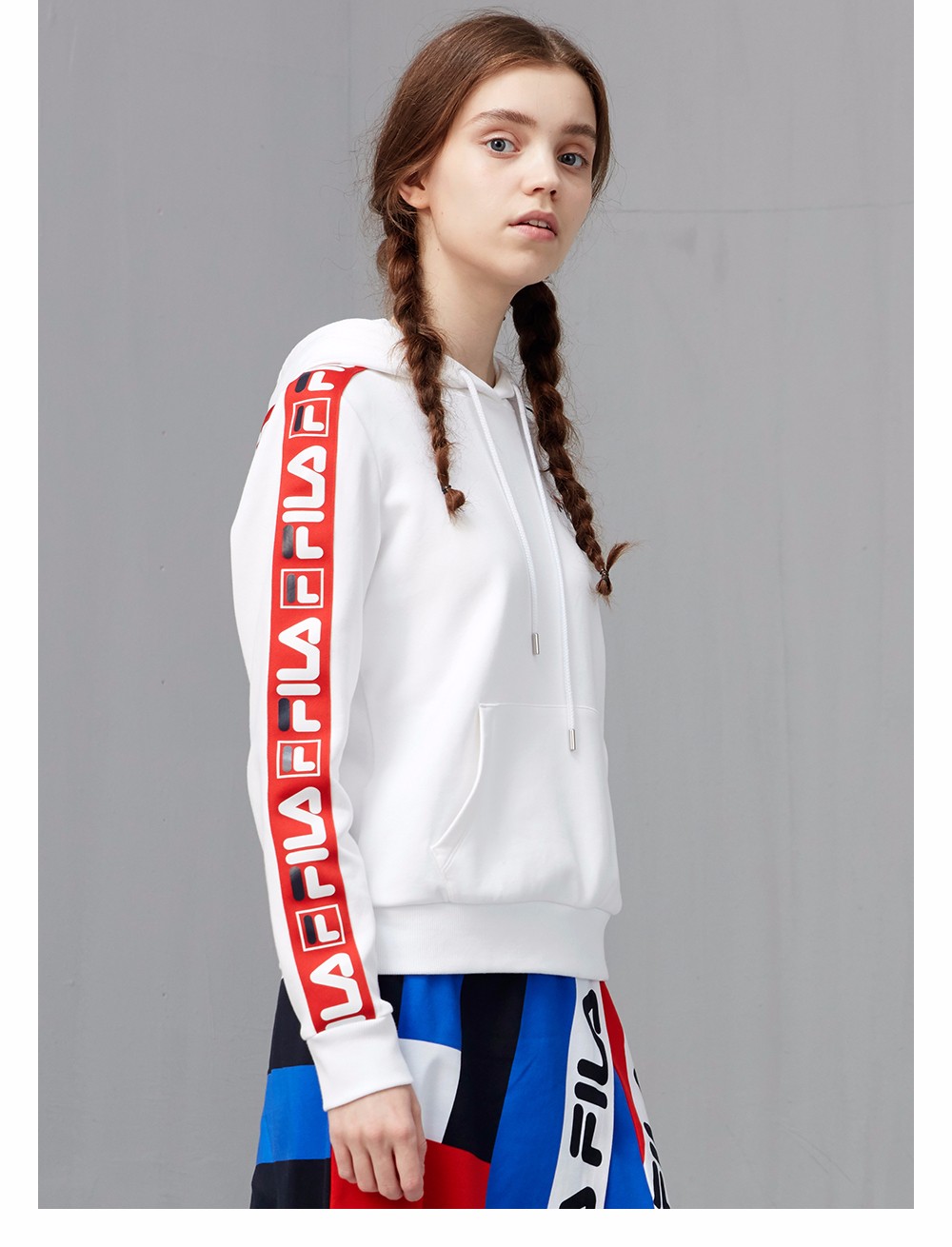 fila 斐乐官方 女子连帽卫衣 2019秋季新款运动休闲长袖套头衫女 传奇