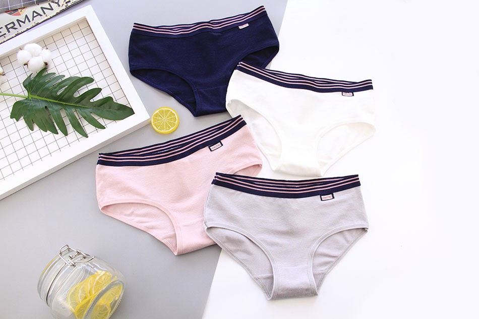 女学生内裤高中生女士内裤韩版中腰无痕少女三角短裤头大码 3条颜色