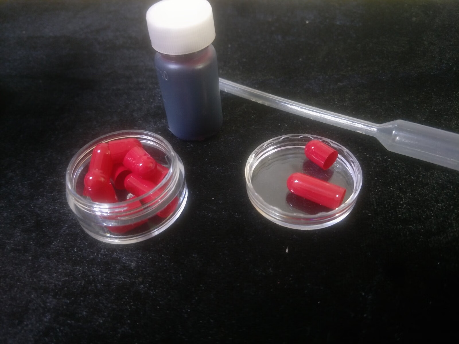 假血浆胶囊万圣节整人cos人造血浆吐血道具创意整蛊玩具吐血 (5粒)