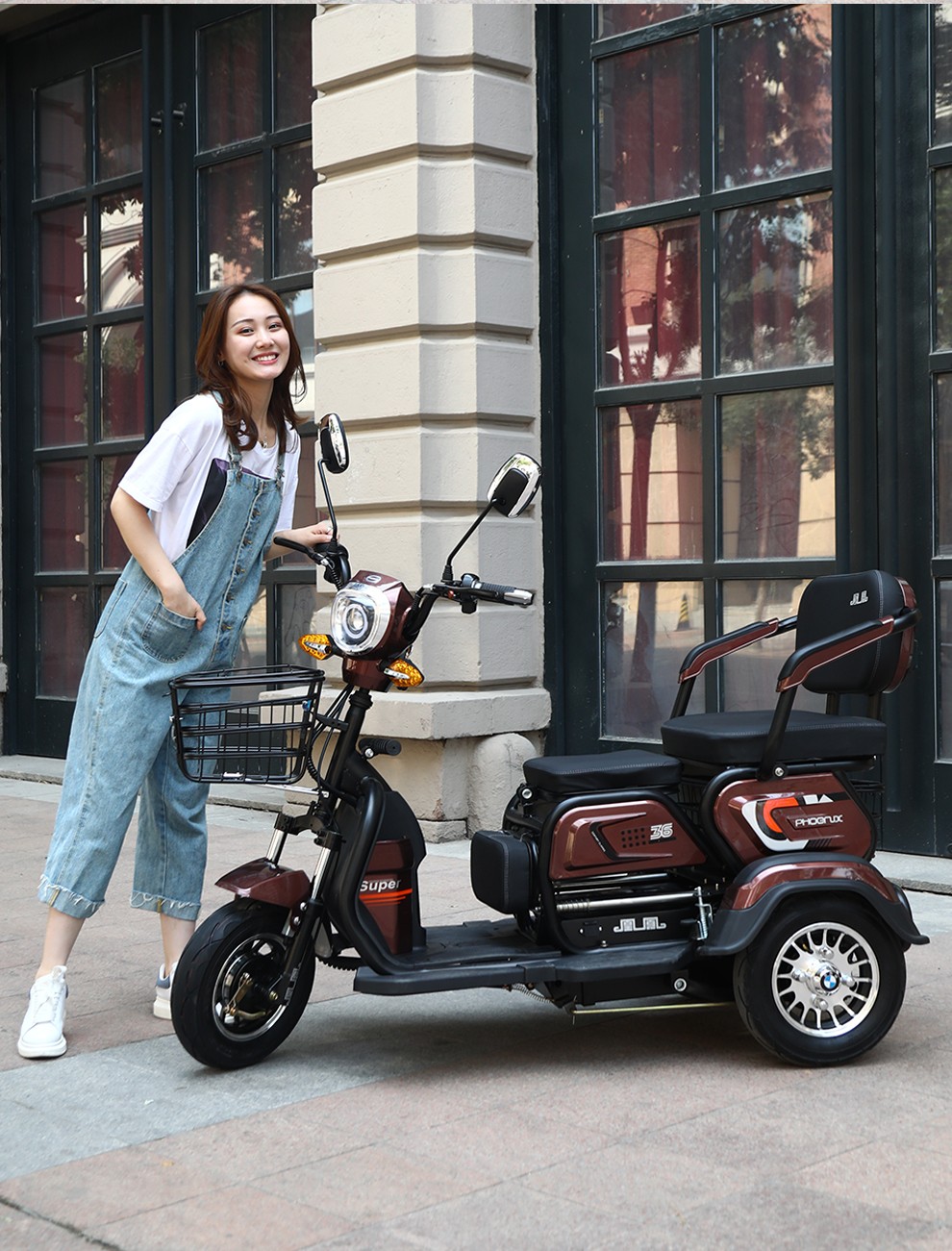 凤凰phoenix电动三轮车家用轻便小型代步车接送孩子亲子三座电动车