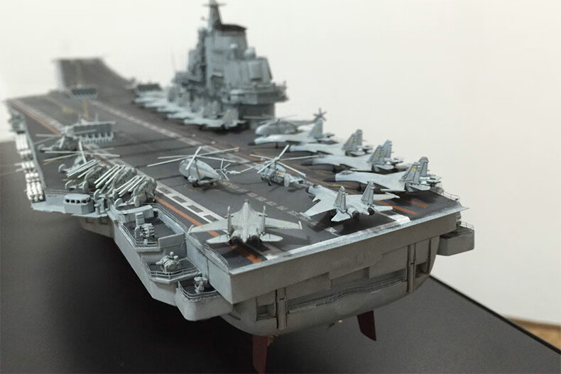 小号手拼装航空母舰1/350辽宁号1/700中国航母瓦良格模型手工船模diy