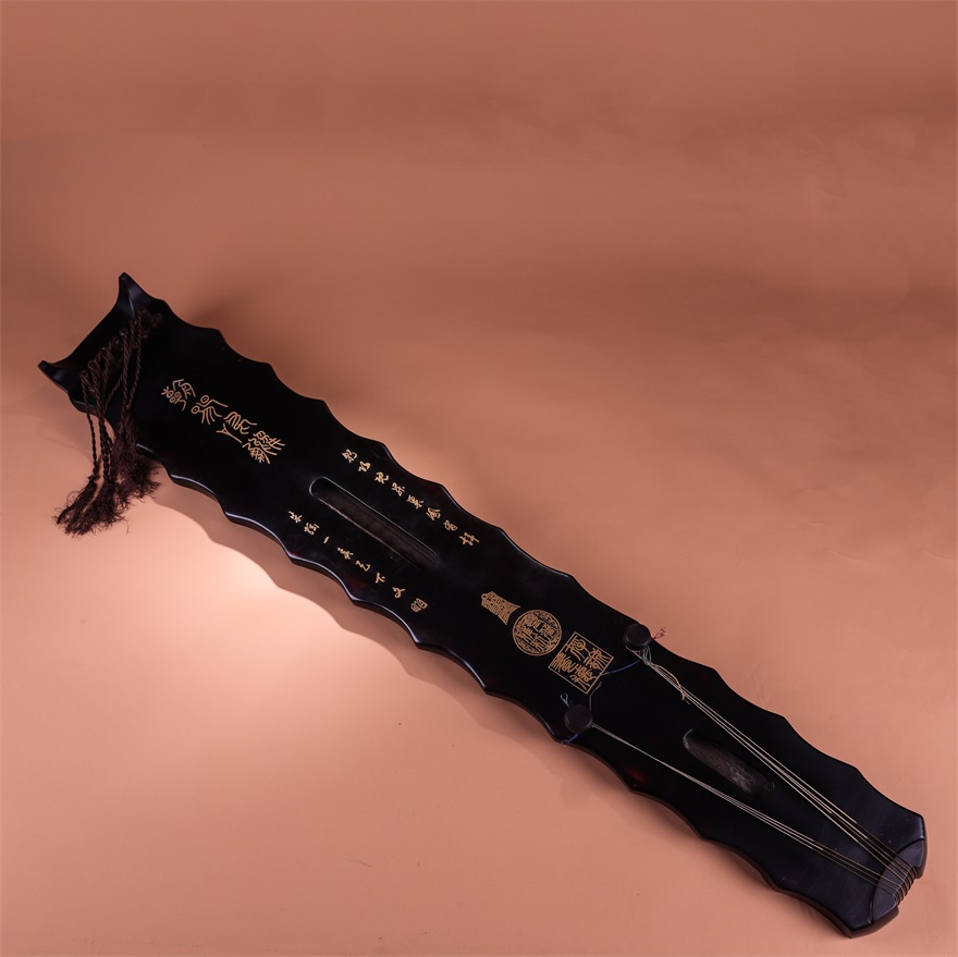 手工髹漆朝阳鸣凤款落霞式古琴附琴套4309