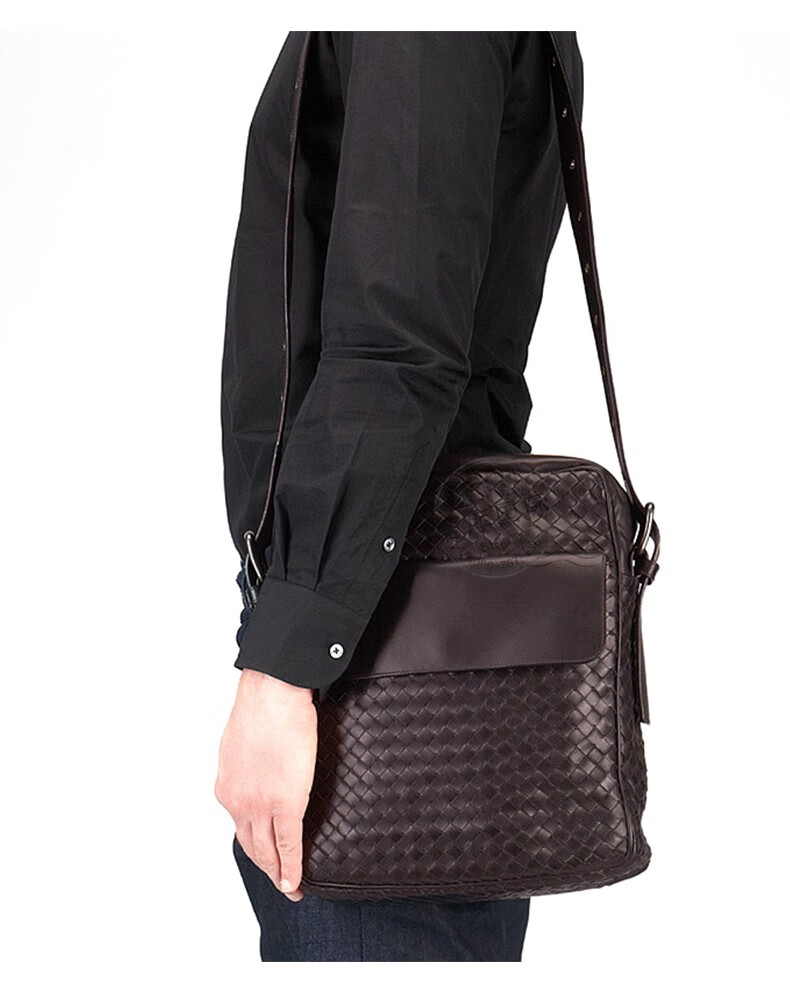 bottegaveneta宝缇嘉bv男包编织小牛皮单肩斜跨包180215v46511000黑色