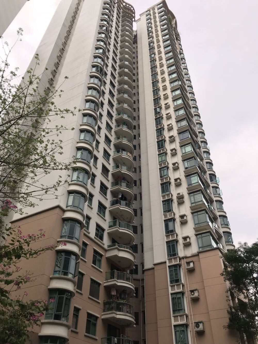 广州市番禺区钟村街祈福新村倚云居7座11楼08室房屋