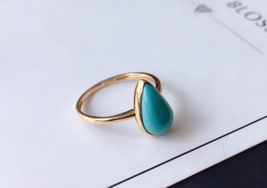 俊辰珠宝天然精品湖北原矿绿松石水滴形戒指女18k金镶嵌高瓷蓝松石