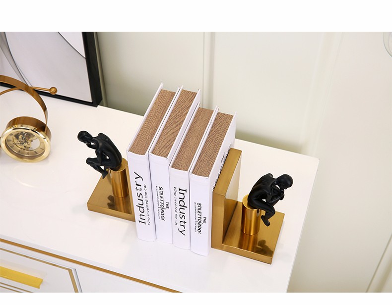 书靠摆件美式新中式样板间书桌办公室小创意小人物装饰品轻奢风格