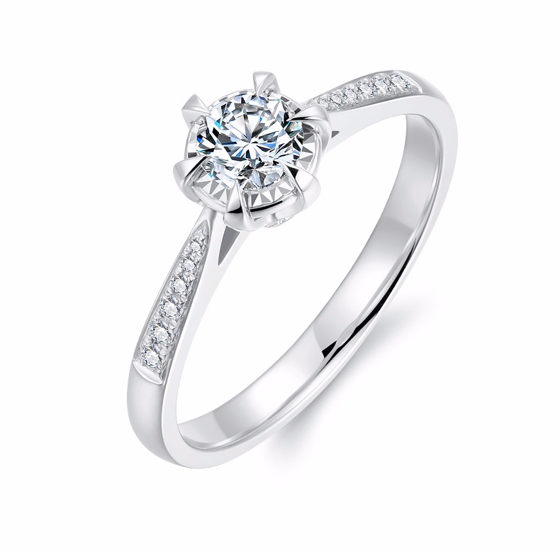 定制莱绅通灵珠宝钻戒订婚结婚钻戒女倾城六爪25分h色50分以上婚戒