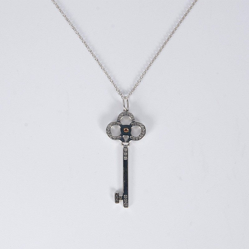 二手95新蒂芙尼tiffanypt950铂金镶钻钥匙吊坠女士项链