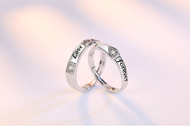foreverlove情侣戒指活口一男一女英文字母创意个性求婚对戒纪念日