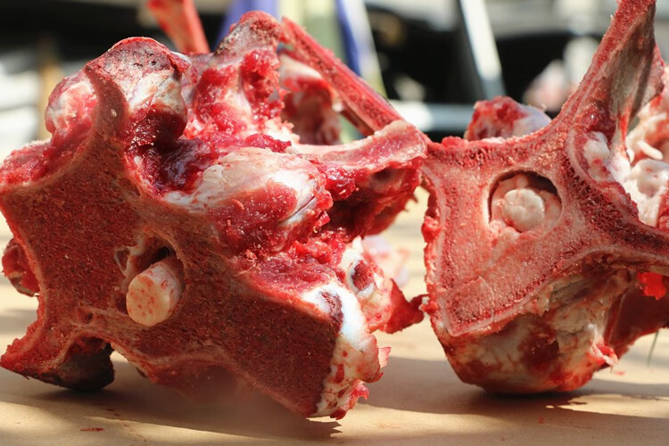 青樱红荔生鲜牛脊骨大梁骨脊柱骨牛骨头小崔黄牛大骨牛骨煲汤食材25kg