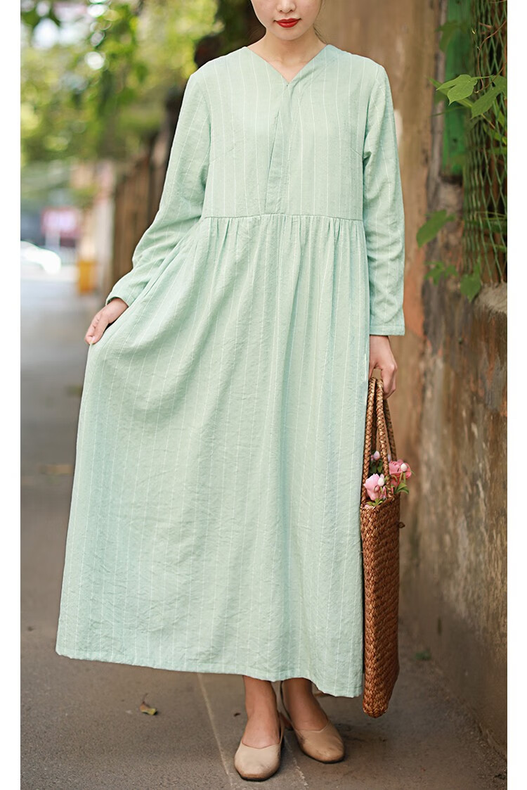 乱在江南文艺范长袖纯色棉质连衣裙春季新款女装显瘦条纹中长款民族风