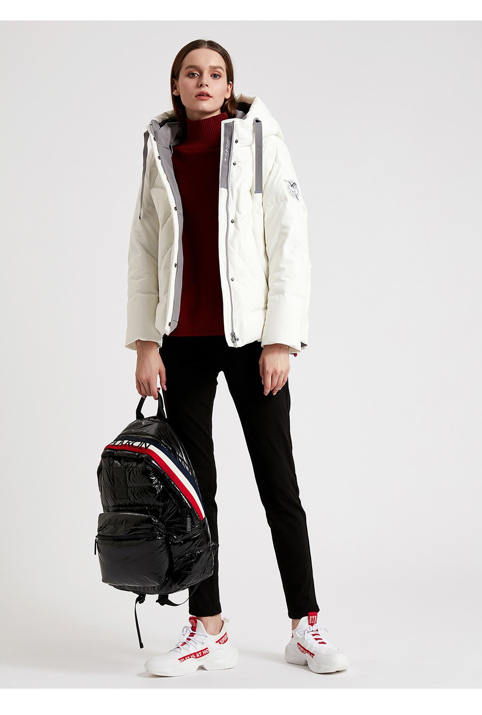 sharon雪伦羽绒服女短款2019秋冬新款o型宽松休闲风19309皓月白m165