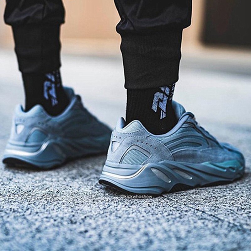 adidas yeezy 700 runner boost侃爷椰子700灰白3m反光潮流老爹鞋跑步