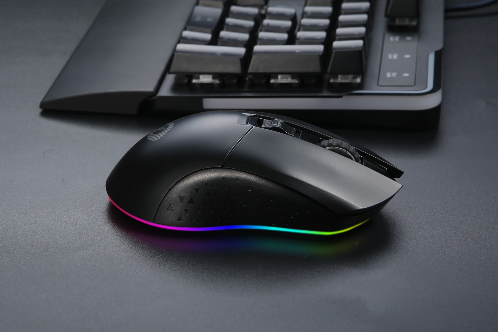 达尔优em905有线无线双模鼠标电竞游戏鼠标充电鼠标台式电脑笔记本