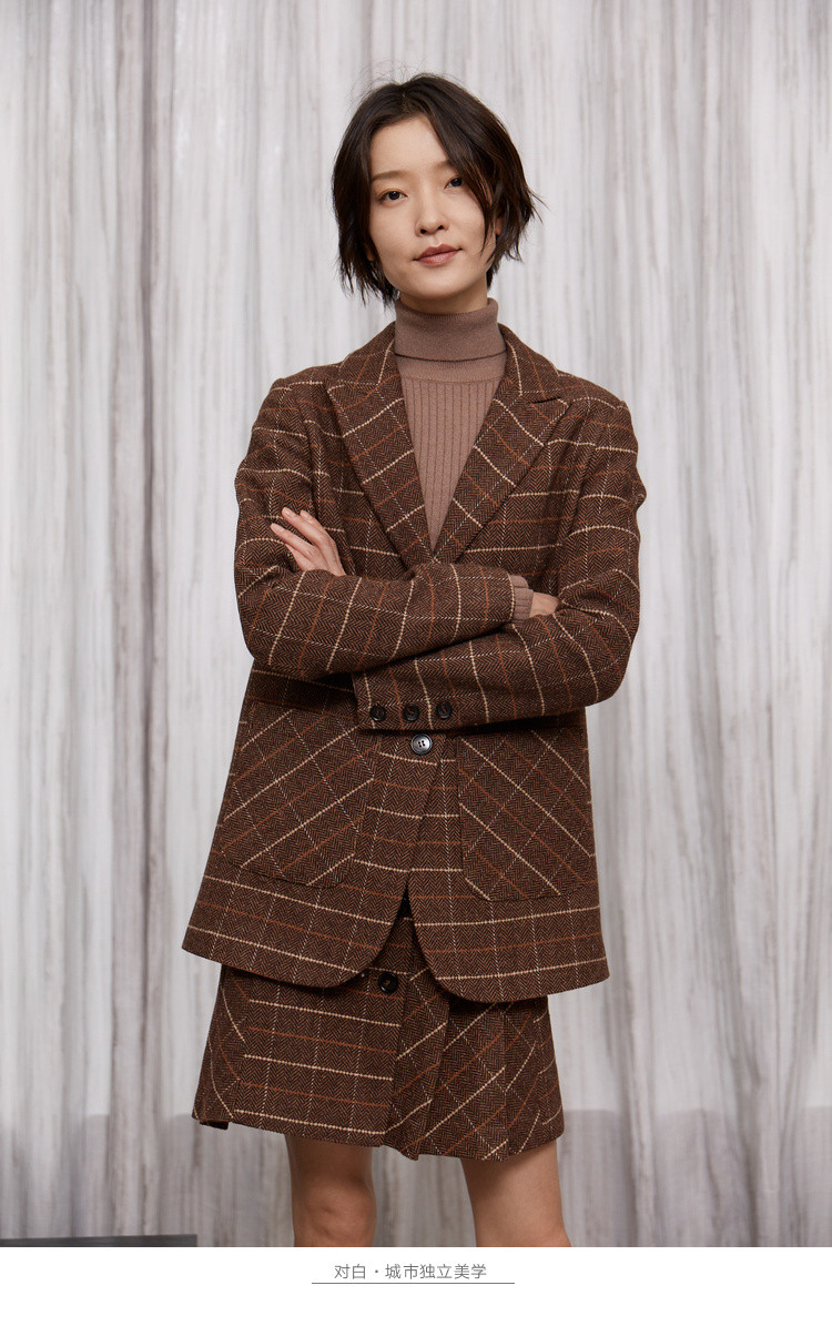 杜鹃明星同款 新款女士格纹毛呢小香风西装上衣短外套 红咖色 l