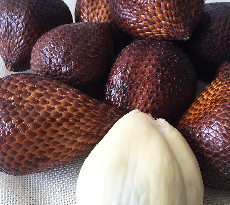 帆儿庄园顺丰快递蛇皮果约1kg装新鲜水果