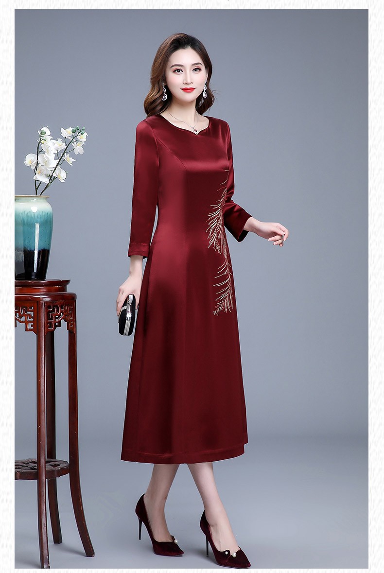盘点结婚婆婆穿什么衣服_结婚父亲穿什么衣服好-第2张图片-潮百科