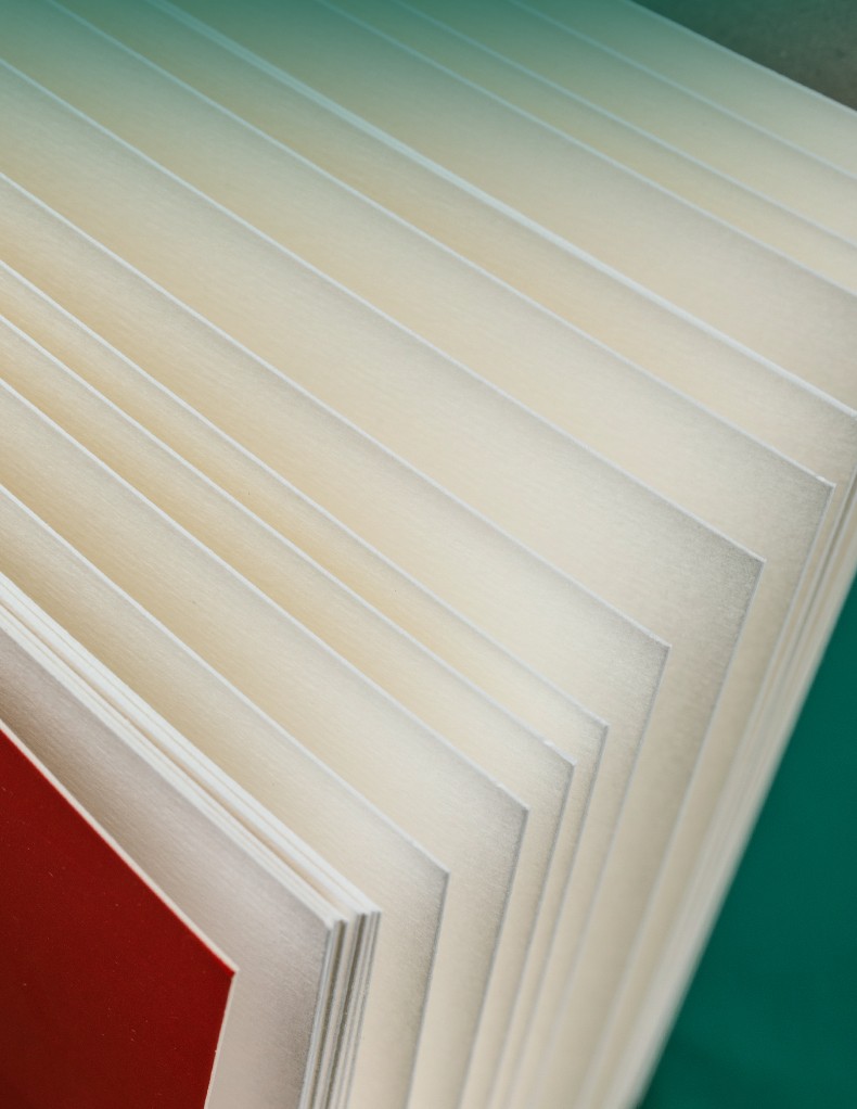 辉柏嘉8k彩铅本16k水溶油性彩铅绘画专用纸32k水彩纸细纹画纸随身旅行