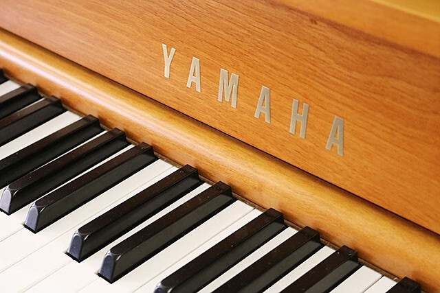 雅马哈(yamaha)钢琴 m1a w116wt mi101a mi101b mi102 mi201 mi301