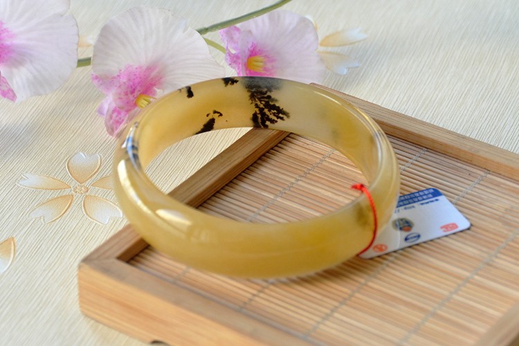 新疆天然金丝玉手镯/黄色宝石光/草花玉手镯子/含冰晶/61【图片 价格