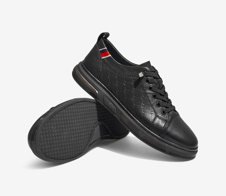 tata他她男鞋2022春季新品商场同款时尚圆头格纹平底休闲板鞋新款vri0