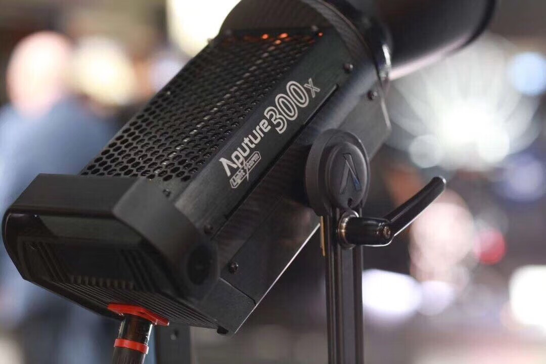 爱图仕ls300xmc口袋灯300d二代常亮灯补光灯mini反光罩二代反光罩