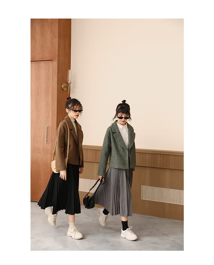 2020新款简约百搭双排扣毛呢短外套翻领减龄毛呢大衣外套女 森林绿 s